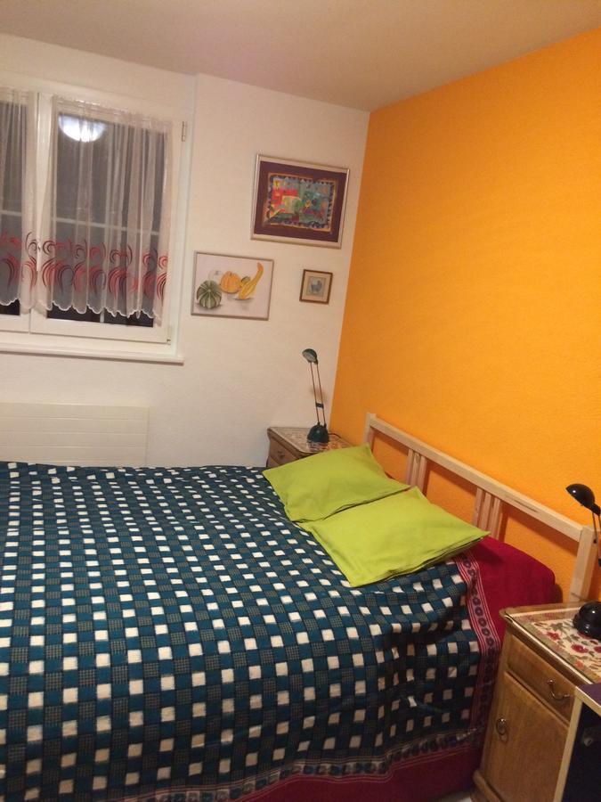 Bed and Breakfast Mona'S Sleep & Go Buren  Экстерьер фото